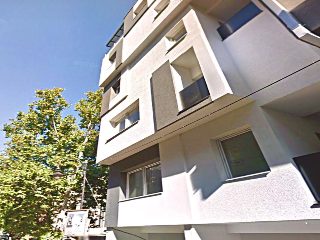 Regina'S Apartments Скопие Екстериор снимка