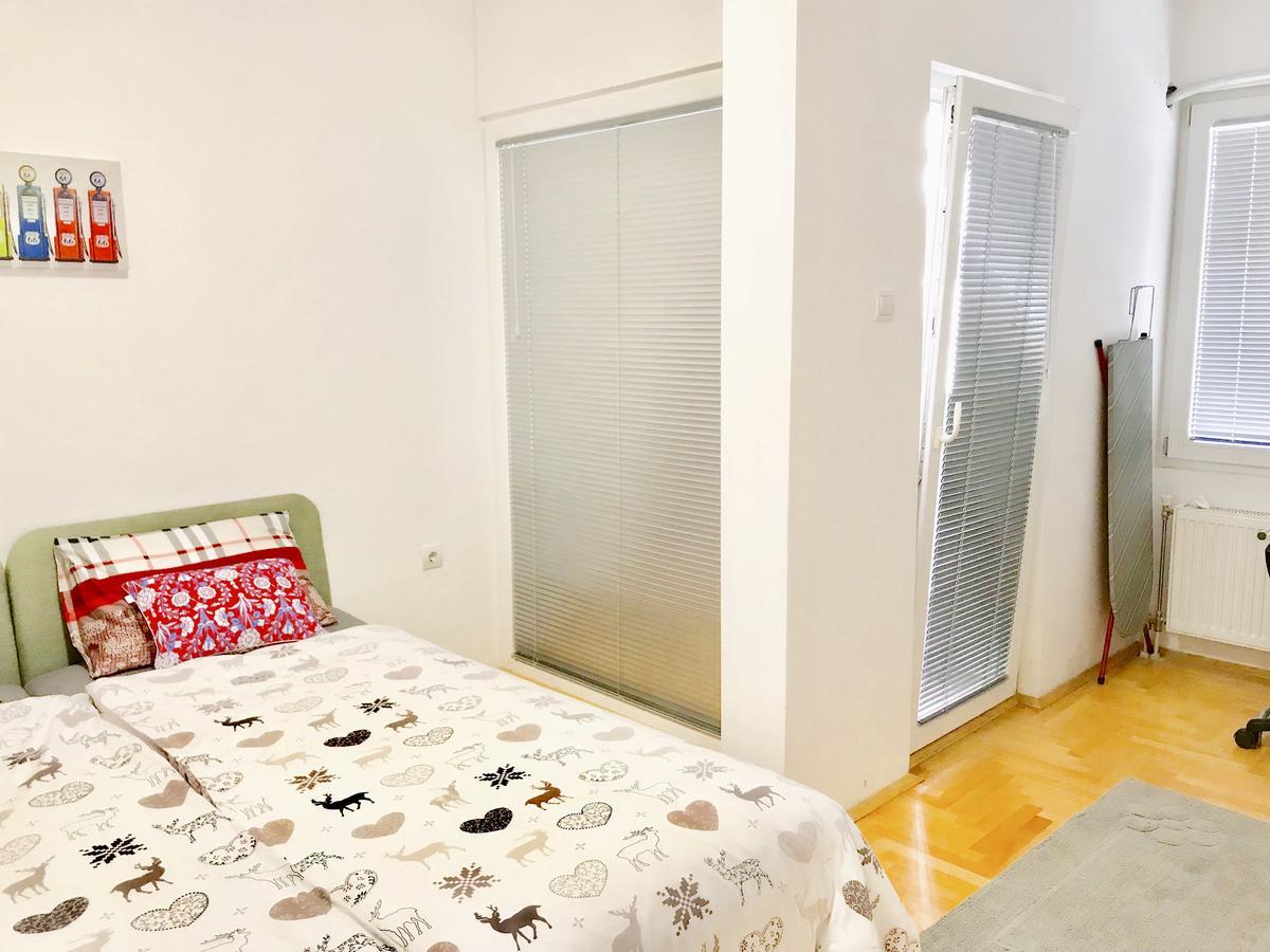 Regina'S Apartments Скопие Екстериор снимка